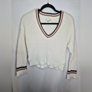 Abercrombie & Fitch Women's White Sweater with Brown and Black Accents